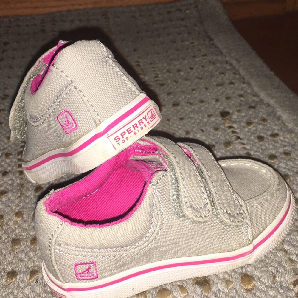 Little girls sperry shoes- size 5